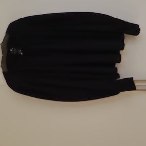 Velvet tees Irina split neck tee xl